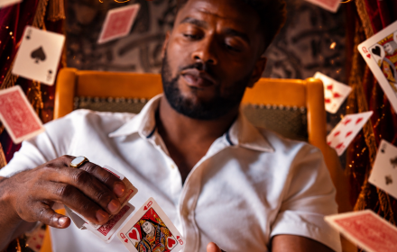 Magicien Maxime Remus Au Mahogany Lounge